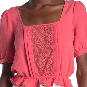 Lumiere lace trim short sleeve top. Pink. NWT